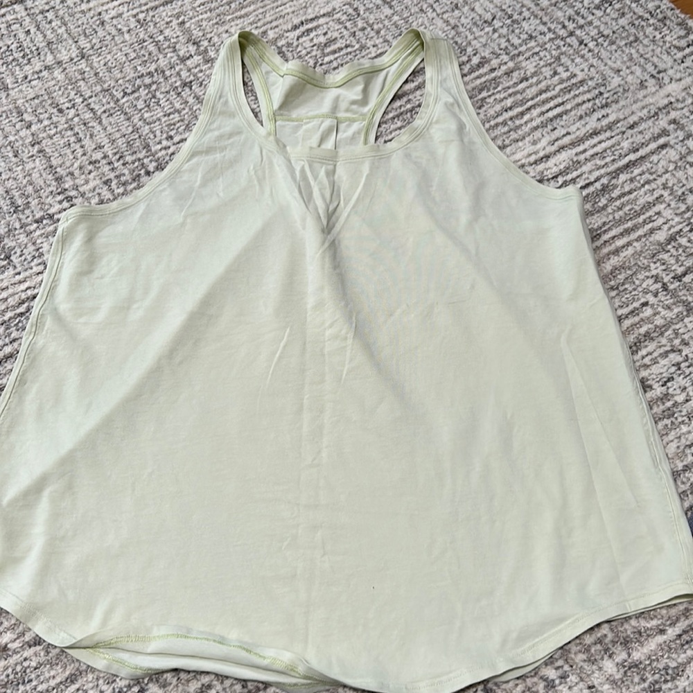 Lululemon racerback tank light green/lime